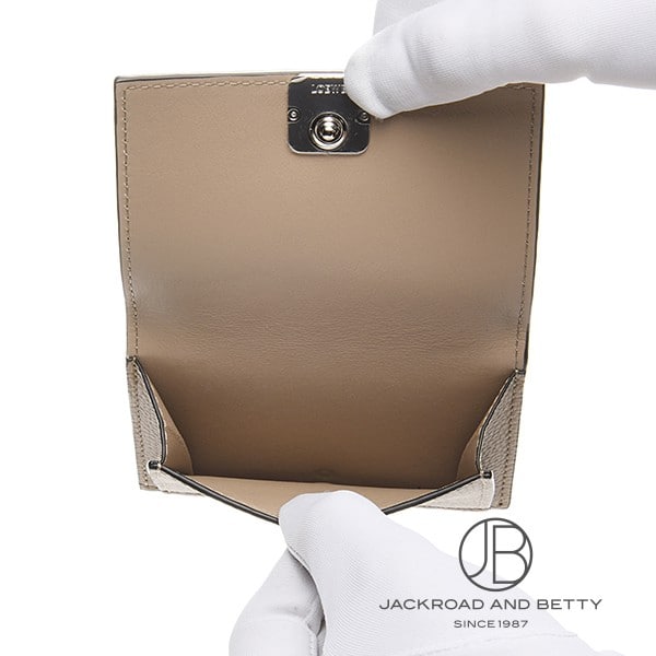 LOEWE アナグラム トライフォールド ウォレット　サンド パファー アナグラム トライフォールド ウォレット（シャイニー