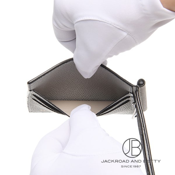Valextraマネークリップ・アッシュグレー ヴァレクストラ マネークリップ アッシュグレー[SGSR0080028LRDWG99GC] Money Clip Ash