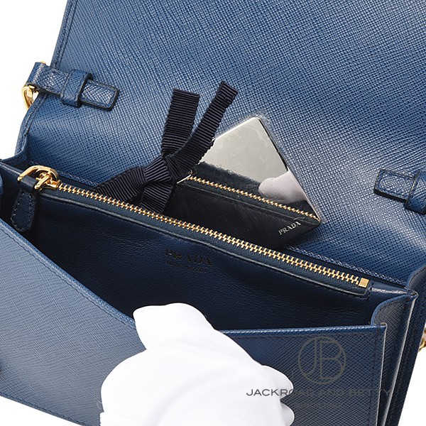 サフィアーノレザー チェーンウォレット ショルダーバッグ ブルー 青[1BP006 NZV F0016] Saffiano Leather Chain  Wallet Shoulder Bag | プラダ 新品 バッグ/財布/小物