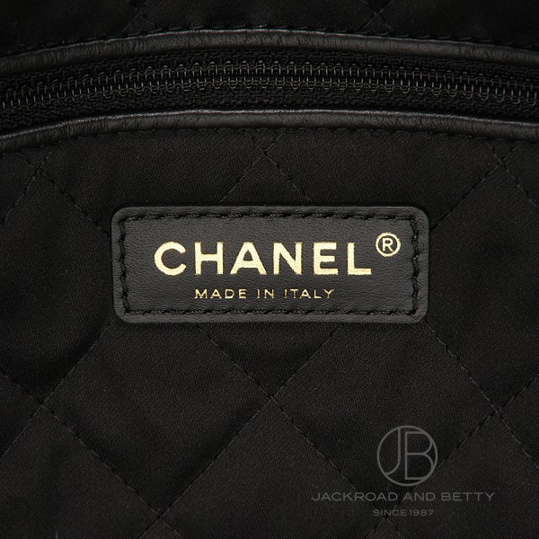 CHANEL 22 スモール ハンドバッグ ブラック 黒[AS3260 B08872] CHANEL 