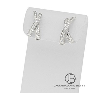 2022年購入★グラフ パヴェ バタフライ プティスタッド ピアス　イヤリング 楽天市場】グラフ ピアス K18WG パヴェ バタフライ ダイヤモンド