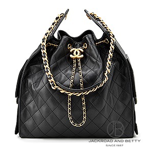 CHANEL 25 ミディアム ハンドバッグ ブラック 黒[AS5311 B20304 94305