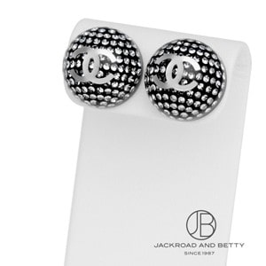 CHANEL ボール　スタッズ　ピアス　ヴィンテージ ココマーク ココボール ch309.jpg