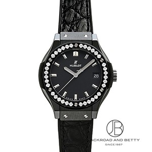 ウブロ　クラシックフュージョン　ブラックマジック　クォーツ　レディース クラシック・フュージョン ブラックマジック ダイヤモンド[581.CM.1171